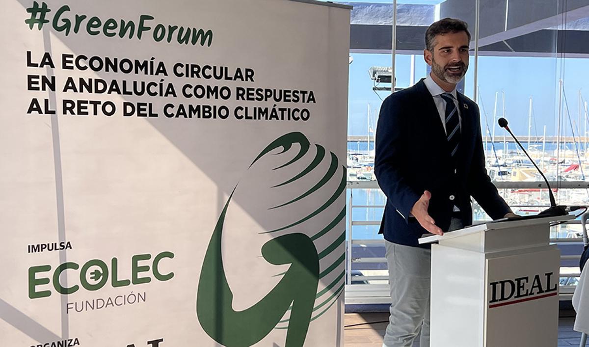 Fernández-Pacheco interviene en el encuentro ’Green Forum’ de Ideal en Almería.
