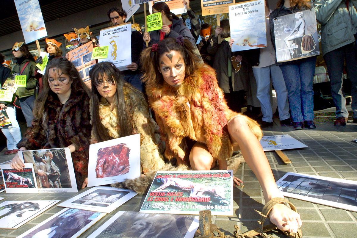 Manifestación contra el maltrato animal. EPC