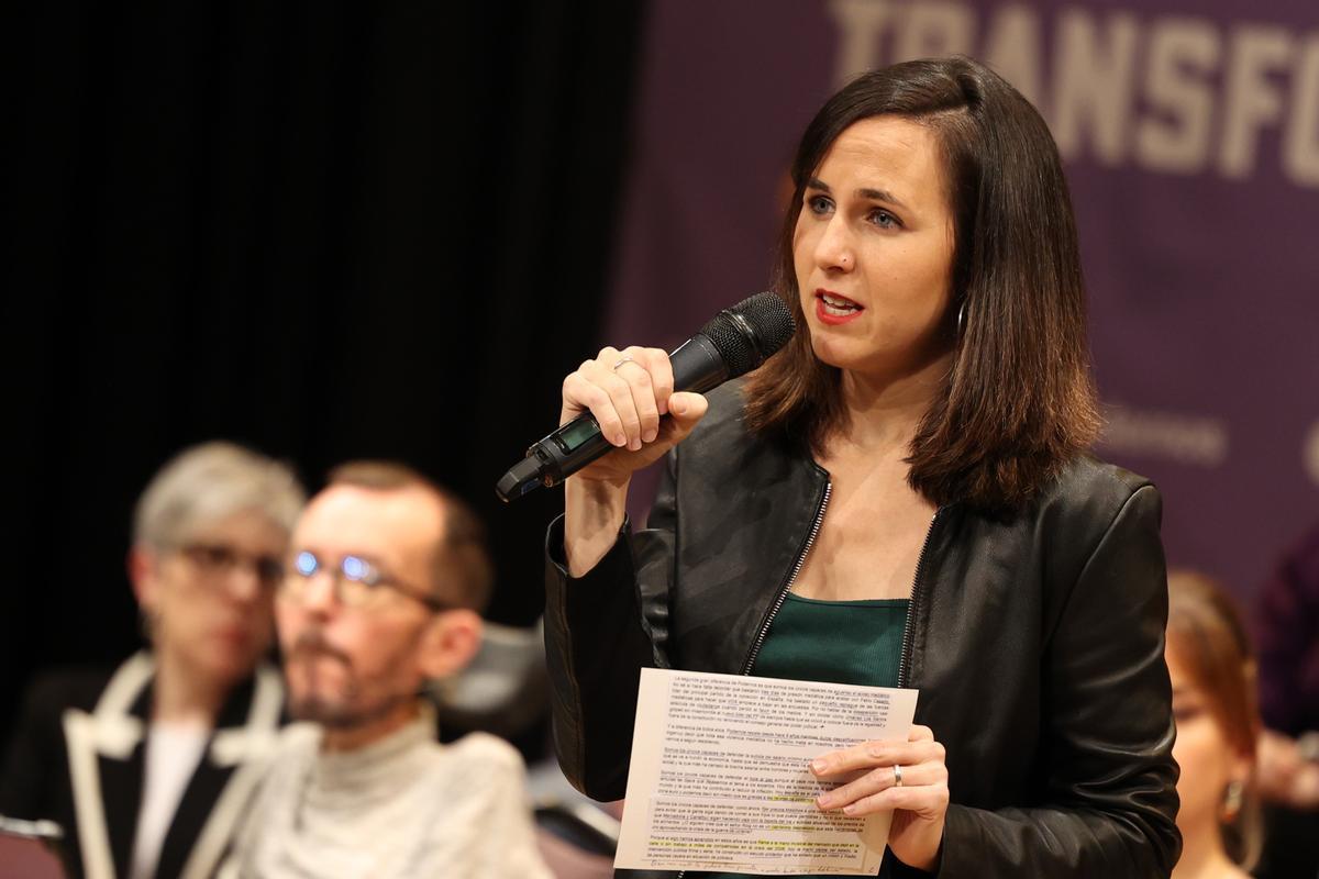 La secretaria general de Podemos y ministra de Derechos Sociales y Agenda 2030, Ione Belarra, en Zaragoza.