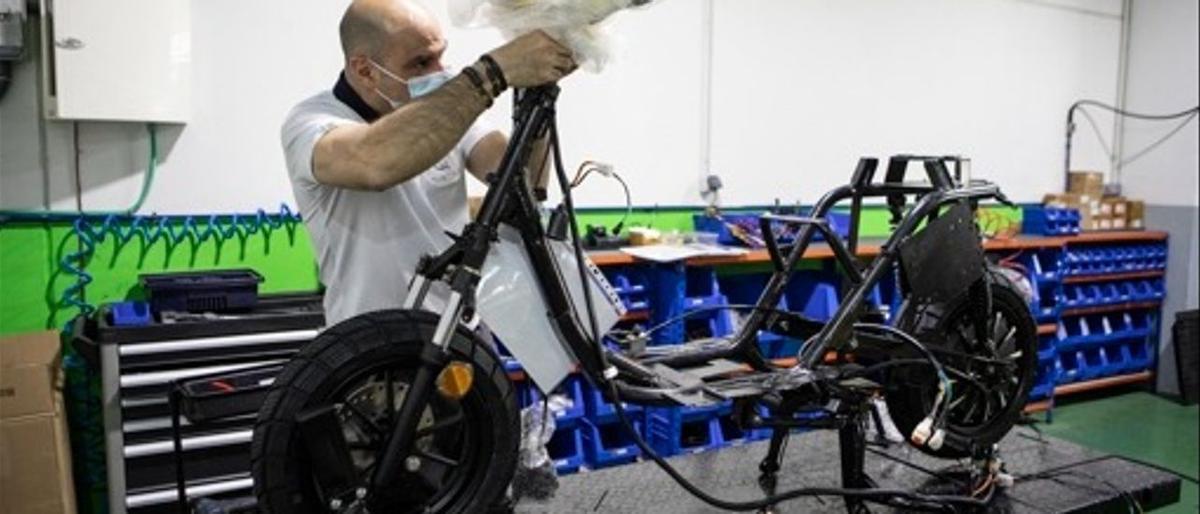 Vigo encabeza la carrera para acoger una planta del líder español en motos eléctricas