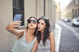 Qué es la dismorfia del selfi, un trastorno que cada día está más presente entre los jóvenes