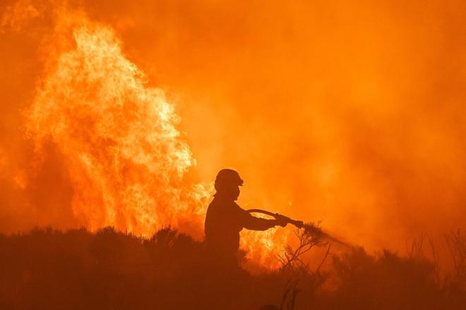 El incendio de Castellón sigue activo tras calcinar más de 4.000 hectáreas