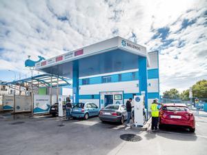 Estación de servicio de la red de Ballenoil. 