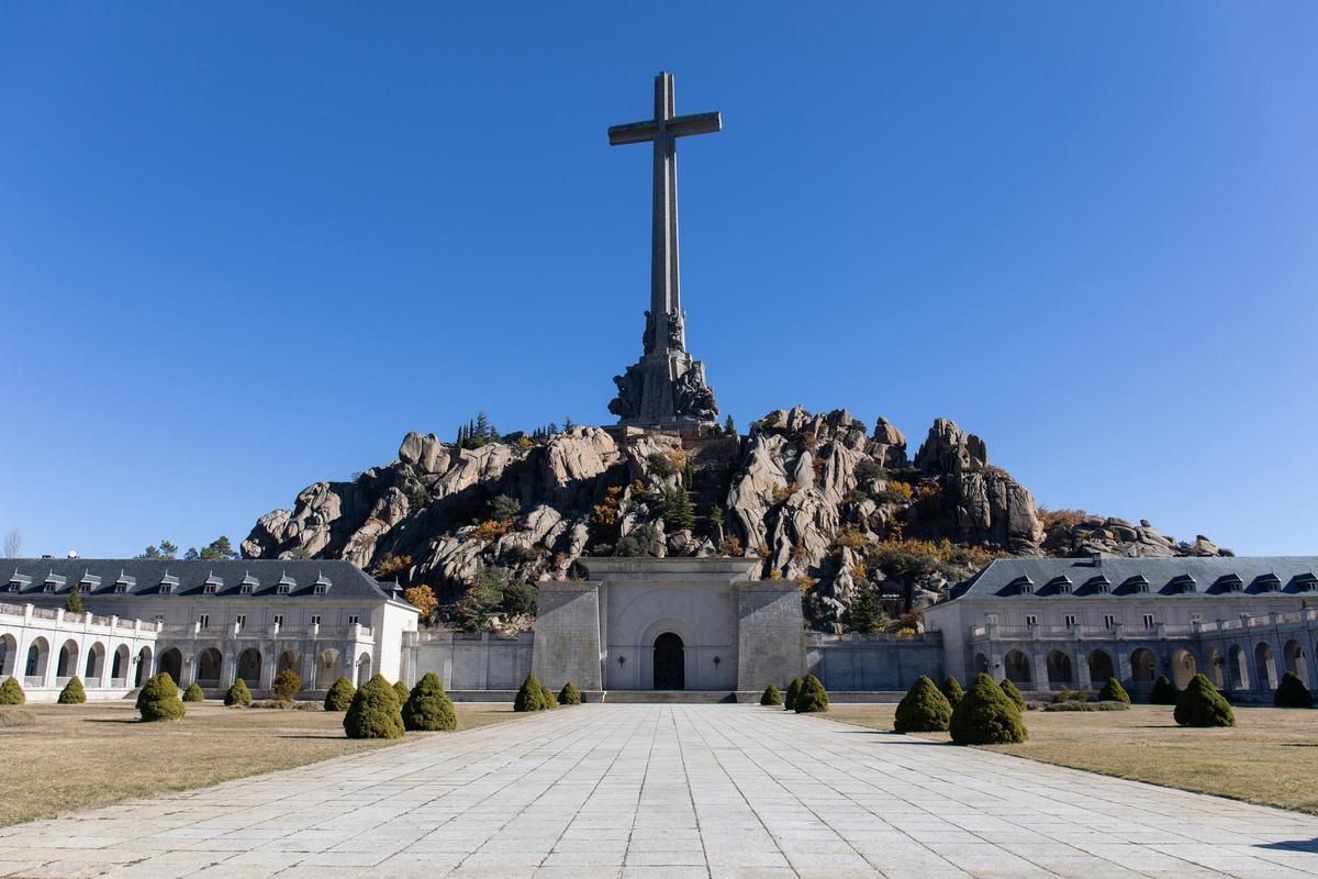 El prior del Valle de los Caídos dará su permiso para la exhumación de Primo de Rivera El prior del Valle de los Caídos dará su permiso para la exhumación de Primo de Rivera