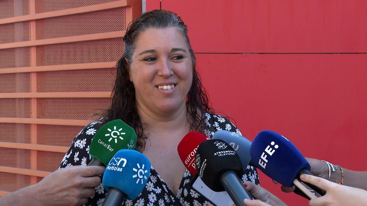 La mujer que devolvió la pensión a una anciana en Sevilla encuentra trabajo
