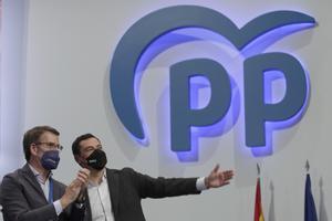 El PP se prepara para probar el 'efecto Feijóo' en Andalucía en junio