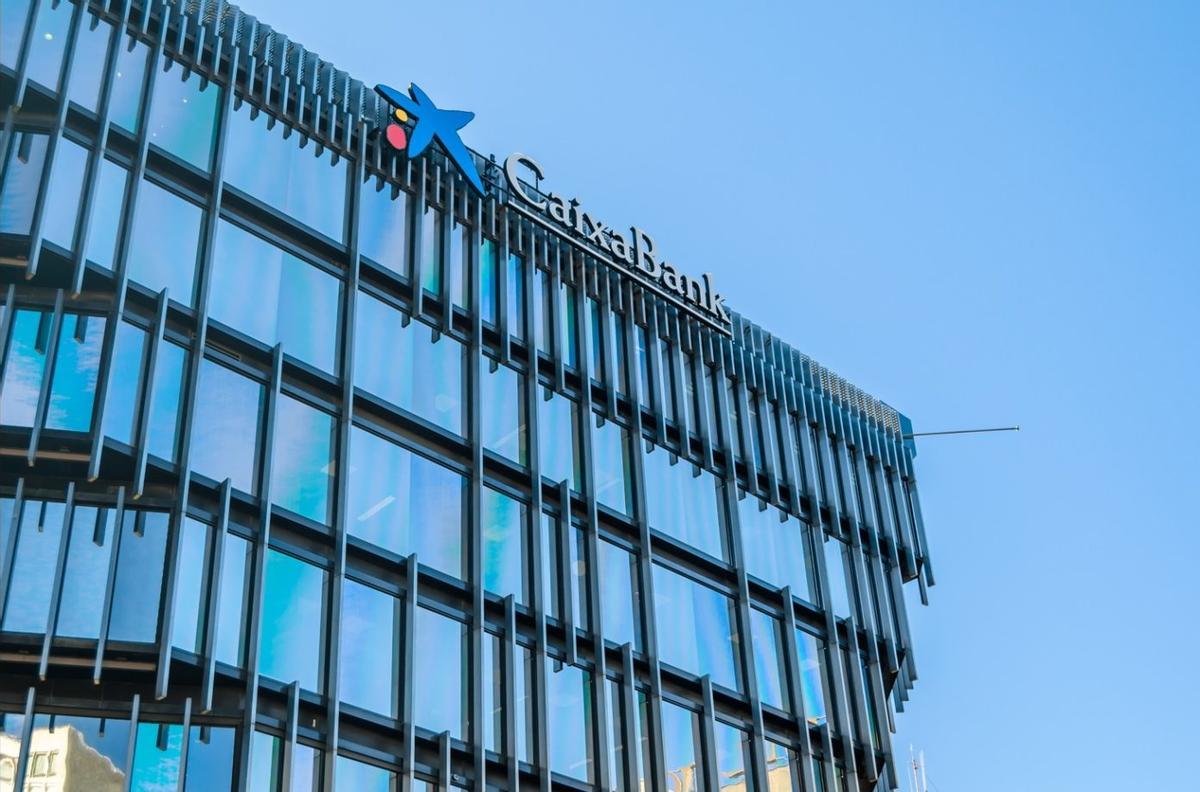 CaixaBank vende su histórica sede en Madrid