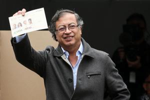 Gustavo Petro: "Vamos a desterrar la muerte en Colombia"