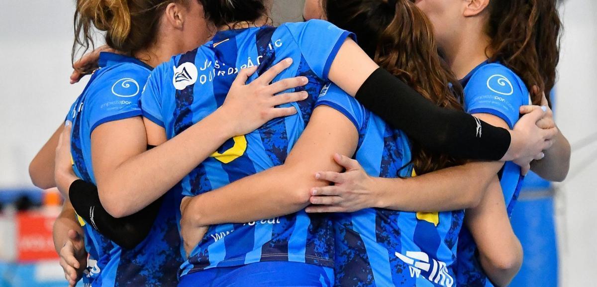 “¡Vaya muslitos!”: el Club Volei Esplugues femenino denuncia insultos machistas durante un partido