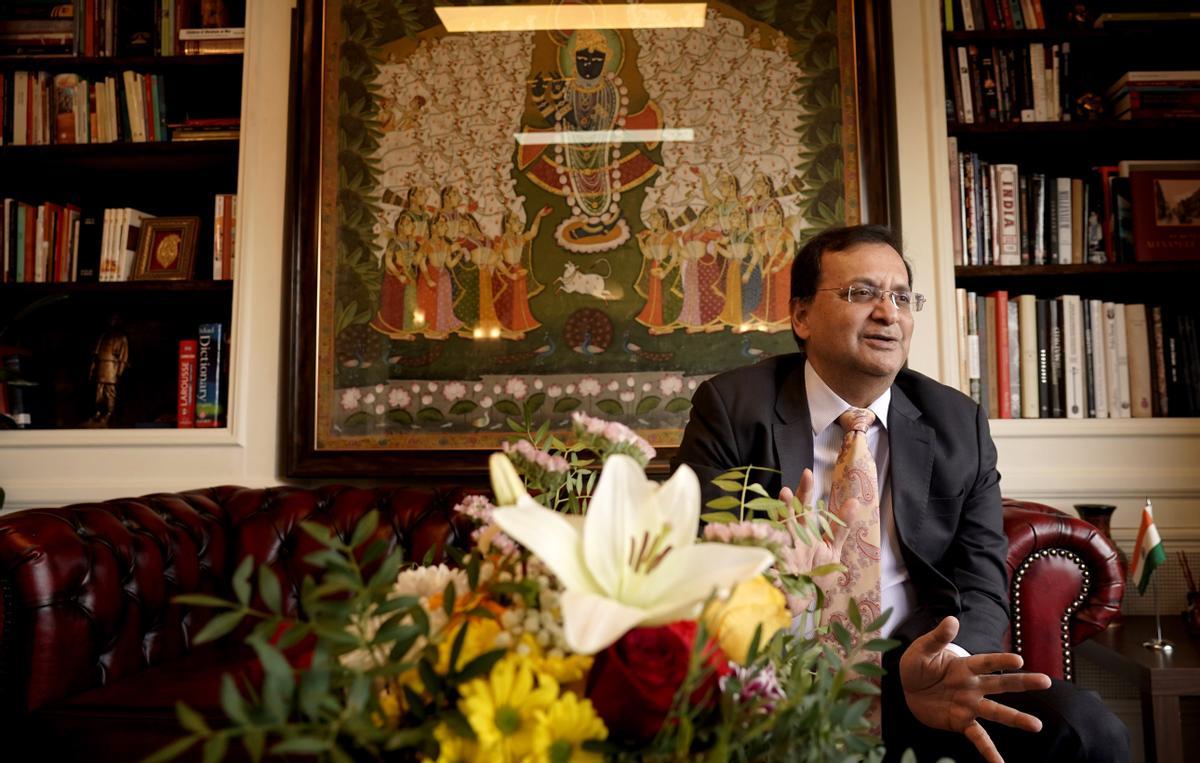 Dinesh K. Patnaik, embajador de India en España, durante la entrevista.