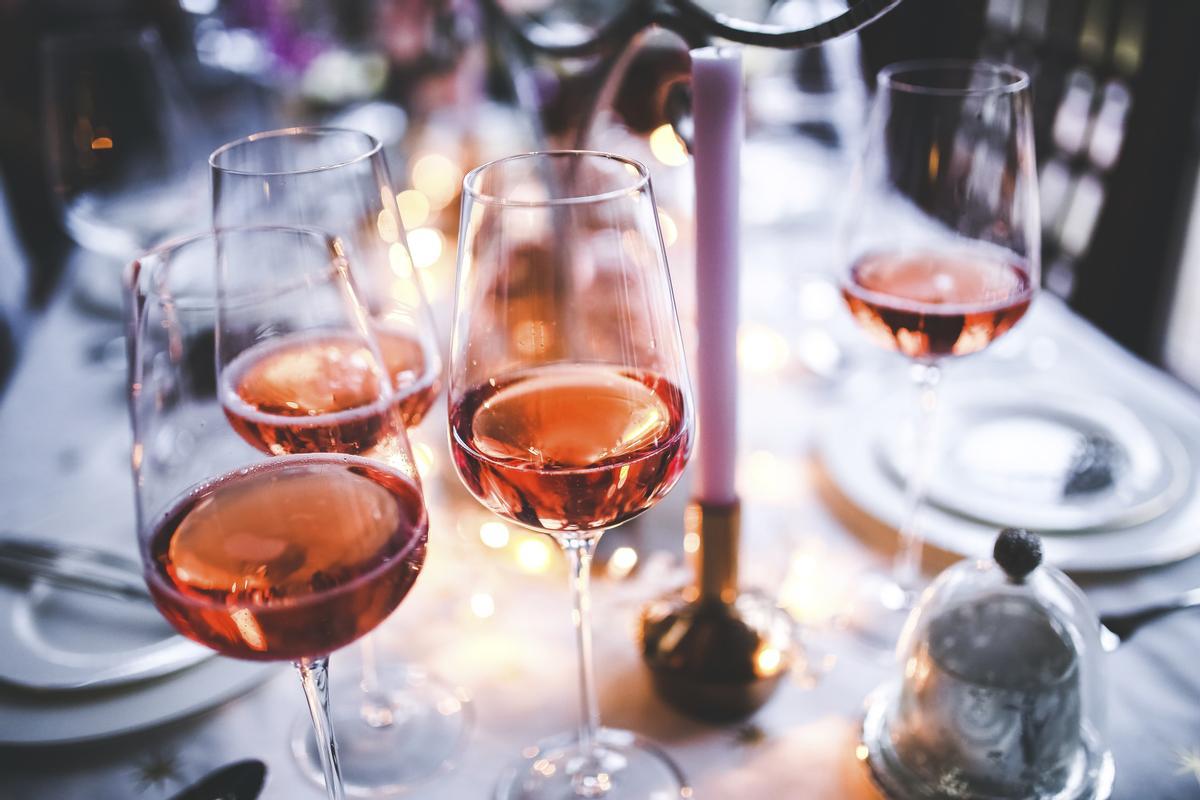 Los vinos rosados son para el verano. 