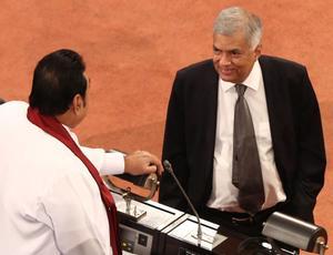 El nuevo presidente de Sri Lanka promete paz y orden tras jurar el cargo