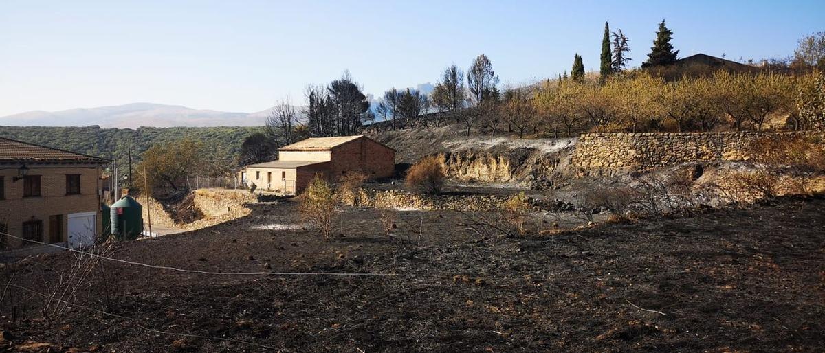 El incendio de Moncayo está perimetrado y los primeros vecinos empiezan a volver a sus casas